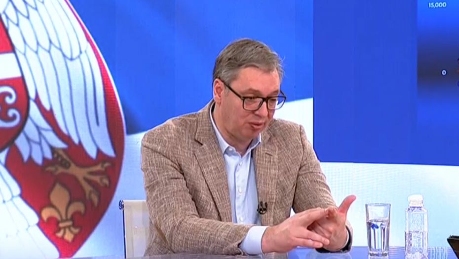 VUČIĆ O MANOJLOVIĆU "Zna se ko ga finansira"