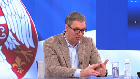 VUČIĆ O MANOJLOVIĆU "Zna se ko ga finansira"