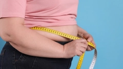 KAKO SMRŠATI POSLE 50. GODINE Skinite kilograme bez gladovanja uz ovih 5 pravila