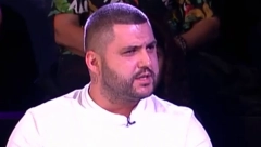 "ZMIJURINO, HTELA SI S DETETOM DA SE BACIŠ SA TERASE!" Durdžić šokirao javnost detaljima iz života s Aneli i žestoko joj zapretio