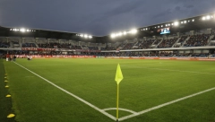 SPEKTAKL U LOZNICI Koreografije navijača Zvezde i Vojvodine, vatrena atmosfera na velelepnom "Lagatoru" (VIDEO)