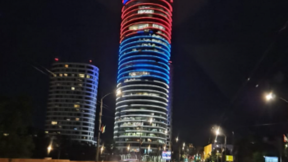 HVALA, PRIJATELJI! Večeras na Kuli Beograd imena svih država koje su protiv rezolucije