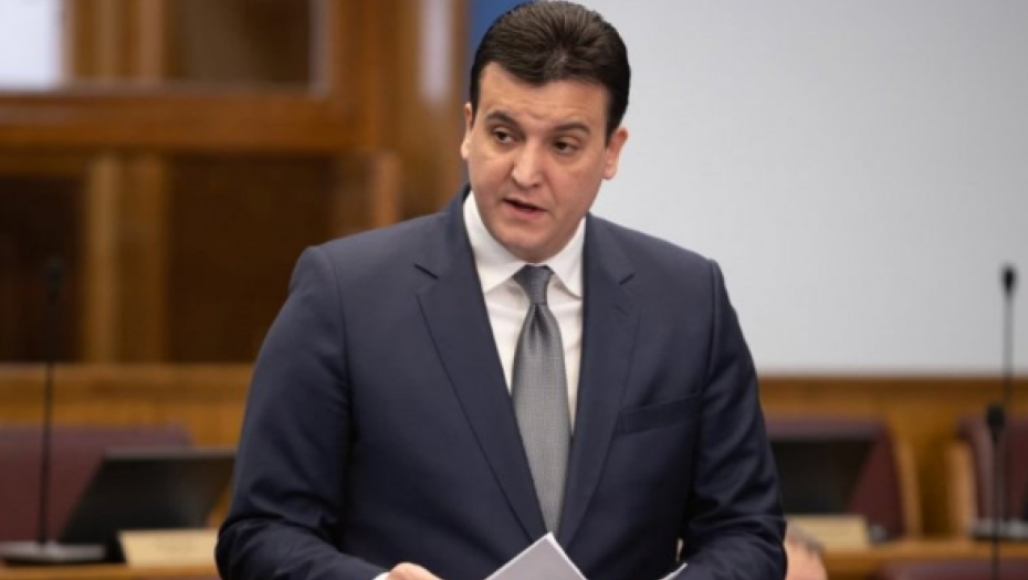 SPAJIĆ U PROBLEMU: Ako razreše Milovića, niko od poslanika PES-a "ne može" u Vladu