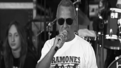 TONI ĆE BITI SAHRANJEN U RODNOM MESTU Novi detalji nakon što je muzičar pronađen mrtav u stanu