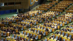 VELIKI BROJ UZDRŽANIH O REZOLUCIJI O SREBRENICI Švajcarski Noje Ciriher cajtung: Uspeh i dokaz uticaja srpske diplomatije