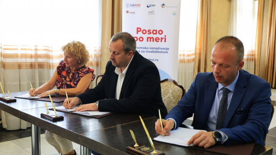 Osnovan Fond za osobe s invaliditetom (FOTO)