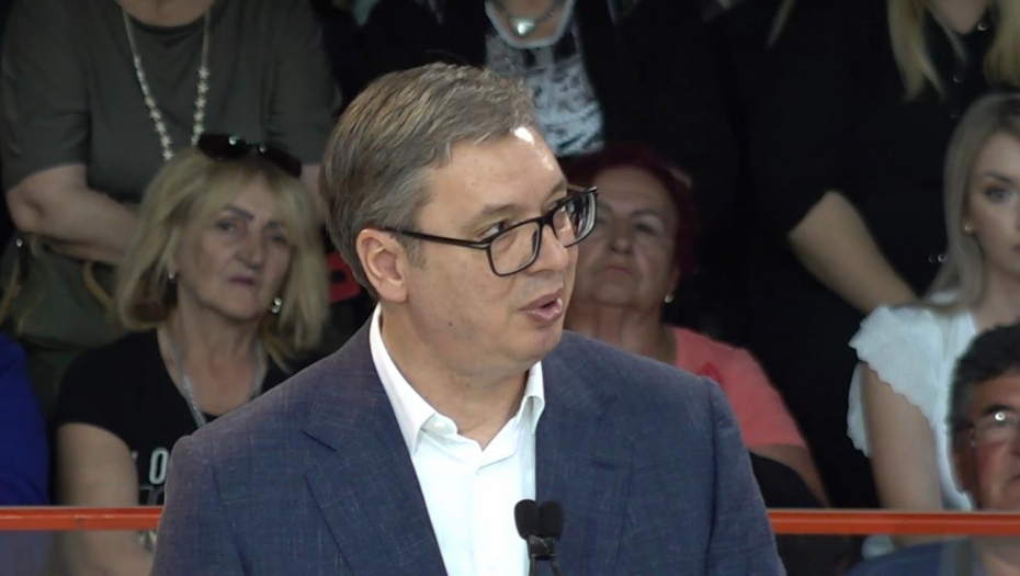 "SRBIJA JE NAŠ ZAVET, NAŠA ZAKLETVA, NAŠA BUDUĆNOST!" Održan skup izborne liste "Aleksandar Vučić - Čačak sutra" (FOTO/VIDEO)