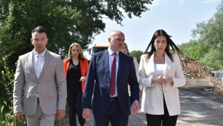VUJOVIĆ: Nastavićemo da odvajamo sredstva i čistimo divlje deponije širom Srbije