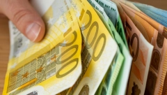 OVO ZNAČI DA ĆE BITI PARA! Linije na zglobu otkrivaju u kojim godinama ćete zaraditi najviše novca