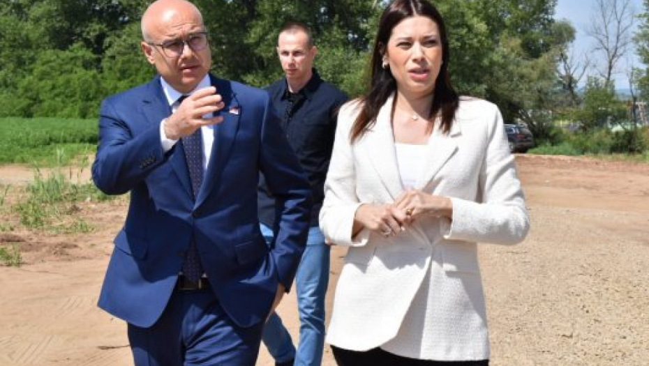 VUJOVIĆEVA I VUČEVIĆ OBIŠLI KAPITALNI PROJEKAT U NIŠU: Velika ulaganja za bolji kvalitet života građana