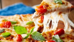 MARGARITA Omiljena pica u domaćoj varijanti, za lepo veče sa prijateljima