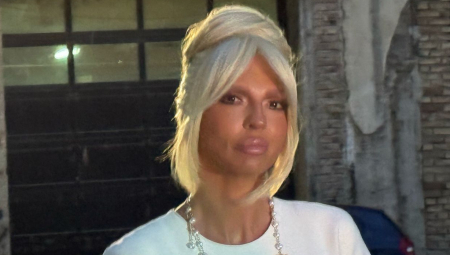 KARLEUŠA OBJAVILA FOTOGRAFIJU SA VUČIĆEM O Jeleninim rečima svi pričaju, evo šta je poručila!