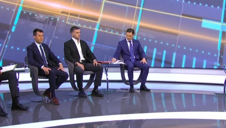 SAVO, ZAŠTO TE PLAĆA ROKFELER? ŠTA SI MU OBEĆAO? Siniša Mali jednim papirom uživo raskrinkao Manojlovića! (VIDEO)