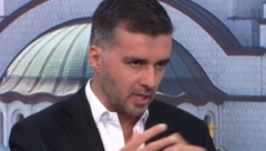 KAKAV AUTOGOL SAVE MANOJLOVIĆA! Tražio kontrolu glasačkih listića, a kada je video da je sve u redu, tražio da se odustane!