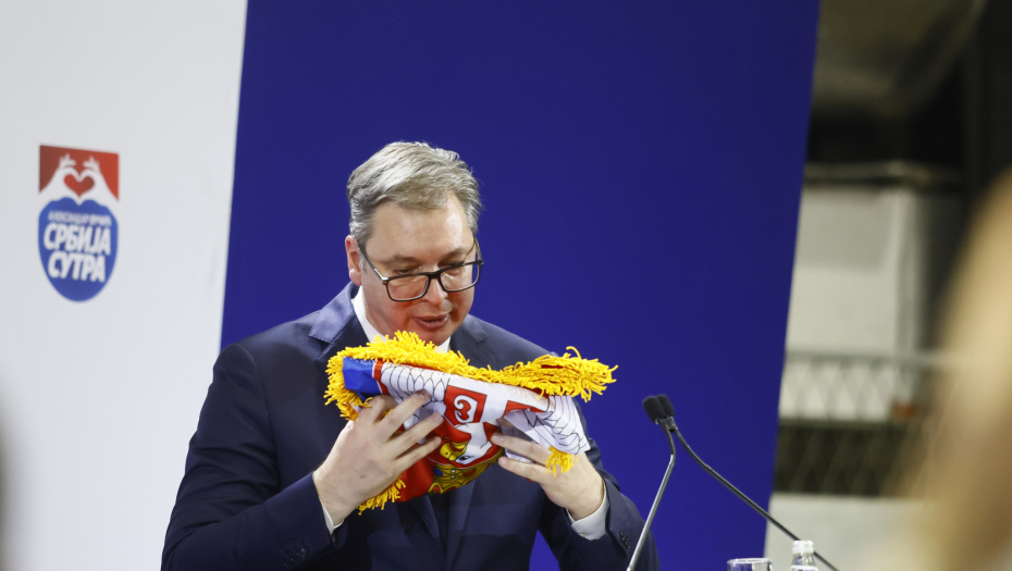 HRVATI SRAMNO NAPALI VUČIĆA Tvrde da je predsednik PUTINOV AGENT samo zato što je BRANIO SRPSKI NAROD!