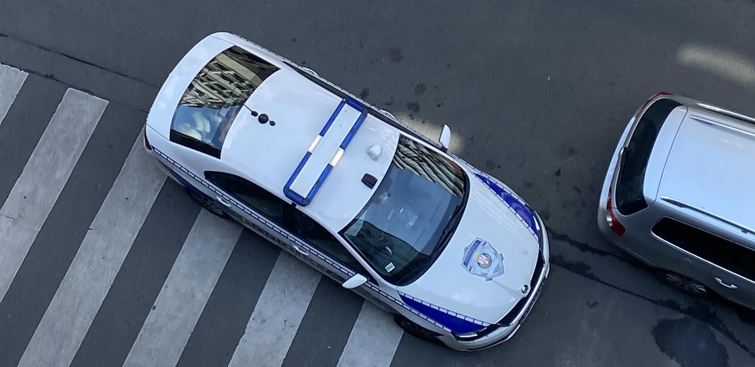 VELIKI SKANDAL U CENTRU BEOGRADA! Novinar "Radara" NAPAO direktora "Srpskog telegrafa"