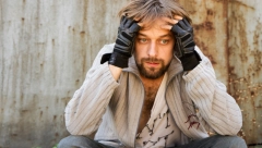 "SVI SU MI GOVORILI DA SAM RUŽAN I DA ĆU UMRETI SAM" Potresna ispovest mladića iz Srbije pogodila i najtvrđa srca