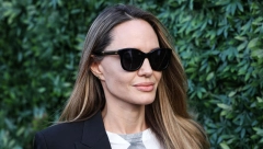 LEPA NA TATU Anđelina Džoli i ćerka Vivijen zablistale na crvenom tepihu, ovo je prva pojava nakon što se odrekla očevog prezimena