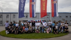 KINESKE ŽELEZNICE ORGANIZOVALE KREATIVNU SLIKARSKU RADIONICU „UJEDINIMO DEČJA SRCA: PUT KINESKOG PRIJATELJSTVA Četkicama oslikavamo budućnost Kine i Srbije