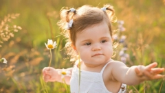 NAJPOPULARNIJE U SVETU I SRBIJI Ovo ime roditelji najčešće daju devojčicama, nosi jaku simboliku