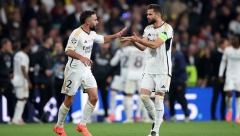 KRALJEVIMA NE MOŽE NIKO NIŠTA Real Madrid slomio otpor žilave Borusije na "Vembliju" i osvojio 15. pehar Lige šampiona