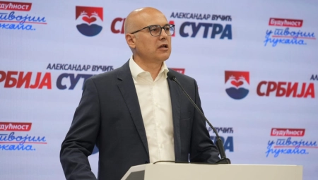 PREMIJER VUČEVIĆ O STRAVIČNIM ZVICEROVIM PORUKAMA PROTIV PREDSEDNIKA SRBIJE: Njima je glavna i jedina meta Aleksandar Vučić