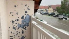 U BAČKOJ PALANCI KAO DA SU BOMBE PADALE! Nevreme je tamo napravilo OZBILJAN HAOS (FOTO)