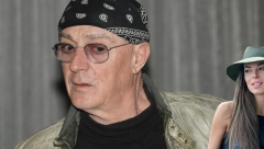 OLIVER MANDIĆ IZBACIO KATARINU RADIVOJEVIĆ IZ STANA Kantautor je glumici rekao da pokupi svoje stvari i nestane, evo zbog čega