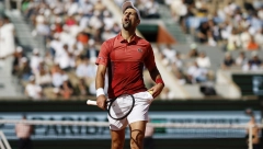 ITALIJANI TVRDE Novak uskoro na štakama napušta bolnicu!