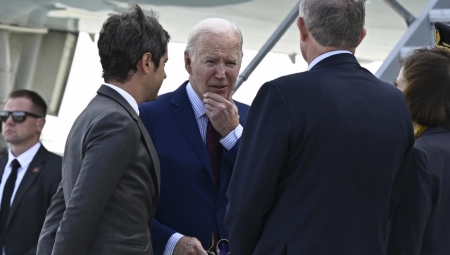 BAJDEN STIGAO U FRANCUSKU Čeka ga razgovor sa Makronom (FOTO/VIDEO)