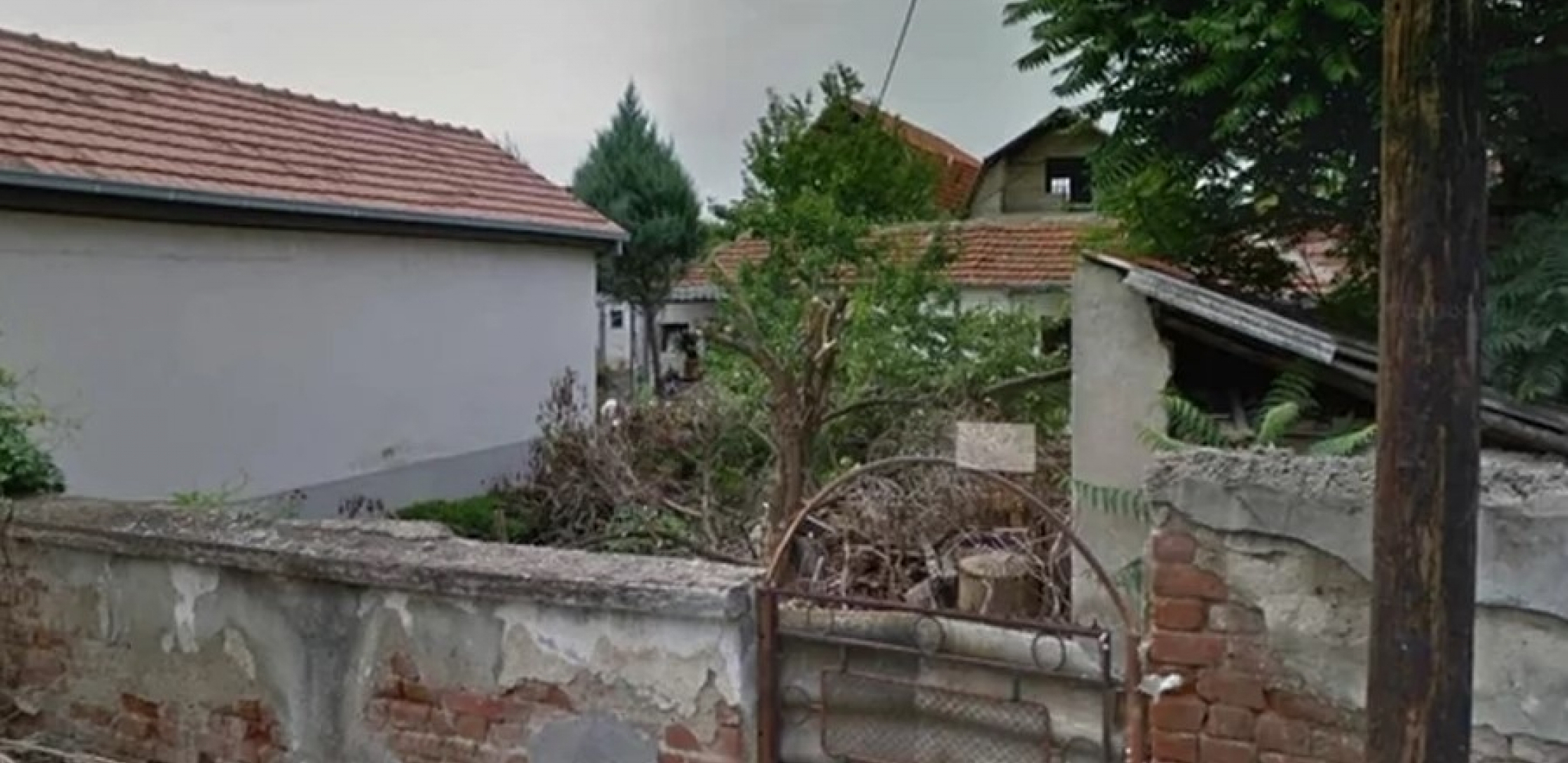 OD UDŽERICE, DO RAJA NA ZEMLJI Miljana se obogatila u rijalitiju, evo koliko je novca uložila u oronulu porodičnu kuću