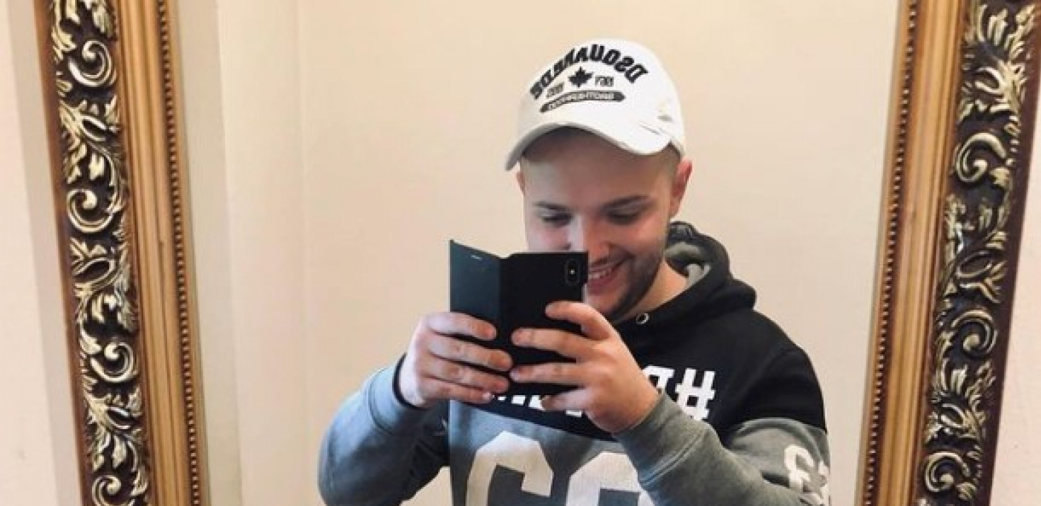 PEVAČ SMRŠAO 50 KILOGRAMA ZBOG ZDRAVSTVENIH PROBLEMA Otkrio ko mu je pomogao u teškoj situaciji, evo detalja