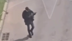 PUCNJAVA U MOSKVI! Muškarac otvorio vatru iz mitraljeza na prolaznike, ima mrtvih