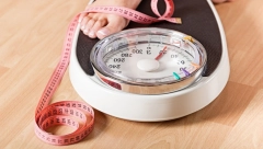 ZA MESEC DANA IZGUBIĆETE 10 KILOGRAMA Isprobajte prirodni napitak koji munjevito topi masti