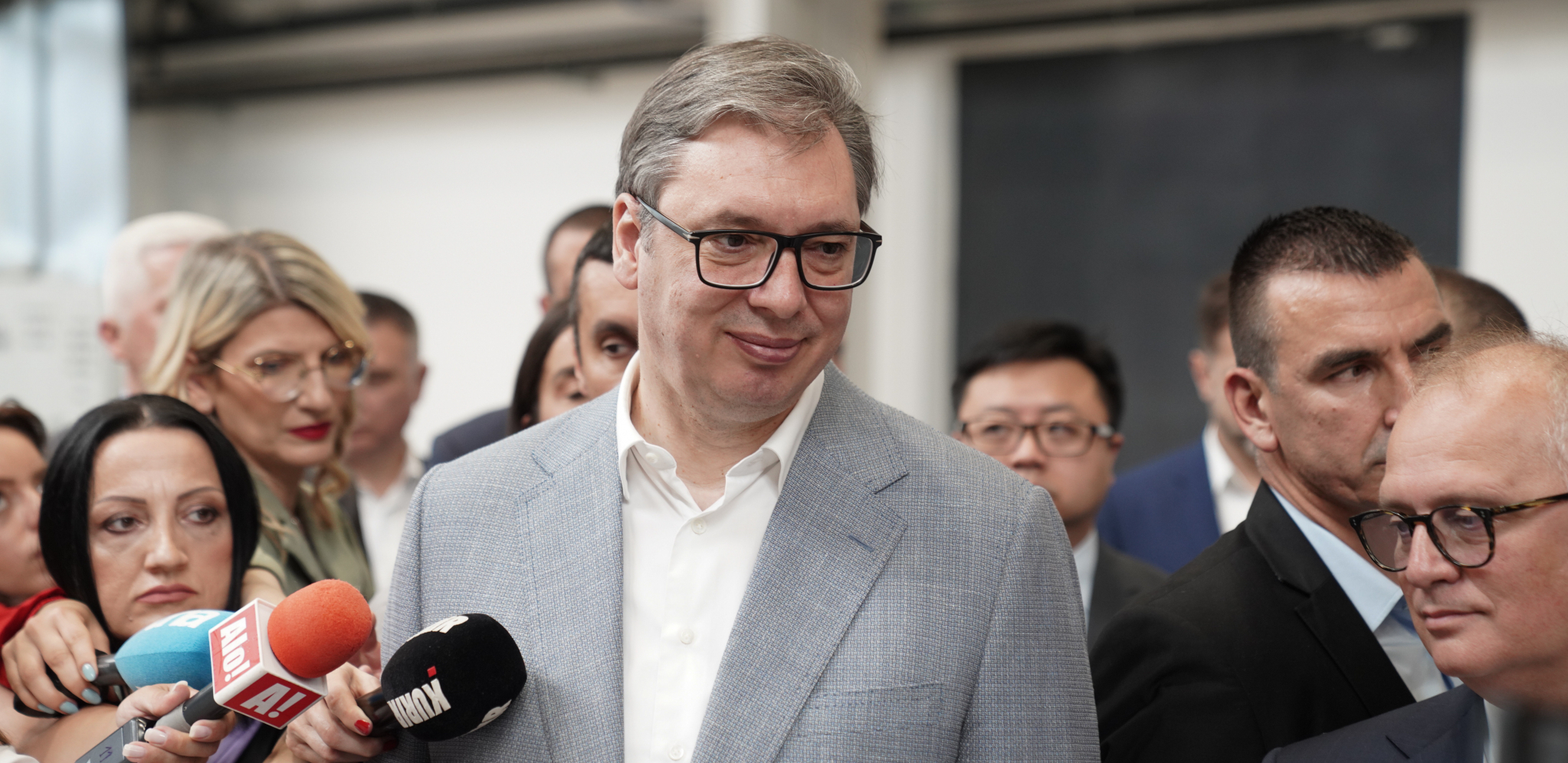 ZA MENE SU IZBORI ZAVRŠENI, POTPUNO SAM POSVEĆEN 2027. GODINI Vučić: Nemam vremena da se bavim time ko će gde da formira vlast