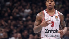 BOMBA NA MALOM KALEMEGDANU Crvena zvezda dovela američkog beka