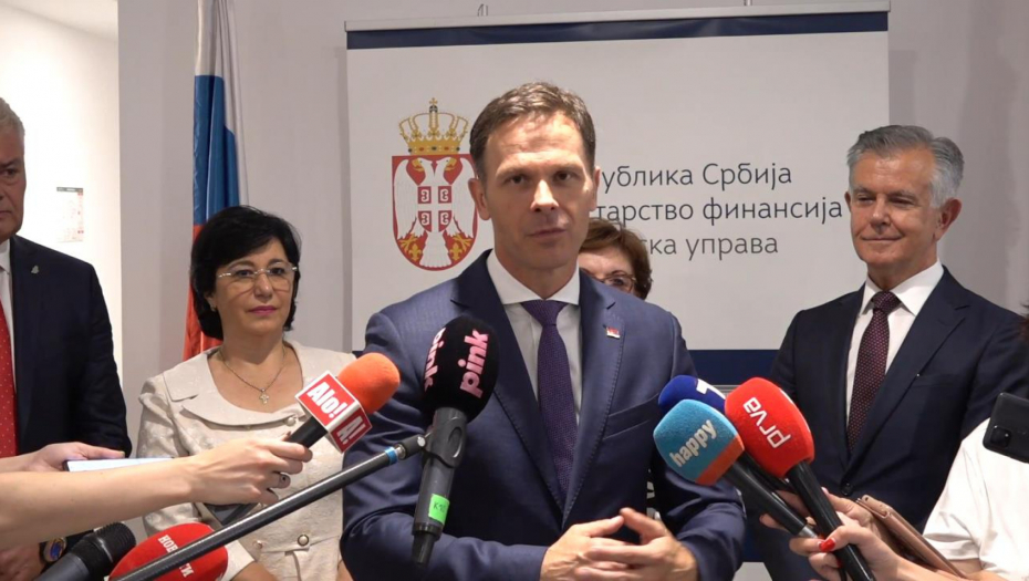 "SRBIJA JE EKONOMSKI LIDER U REGIONU" Ministar BiH pohvalio srpske finansije, Siniša Mali sa delegacijom RS