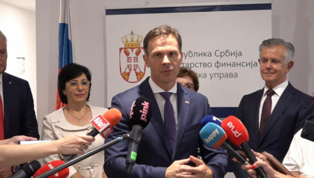 "SRBIJA JE EKONOMSKI LIDER U REGIONU" Ministar BiH pohvalio srpske finansije, Siniša Mali sa delegacijom RS