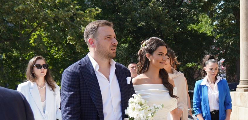 OVAKO SE DRAGANA KOSJERINA SADA PREZIVA! Preokret na venčanju u luks hotelu, hoće li odluka uticati na njenu karijeru?