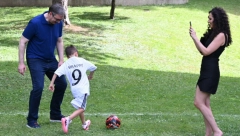 Tamara Vučić čestitala rođendan sinu Vukanu (FOTO)