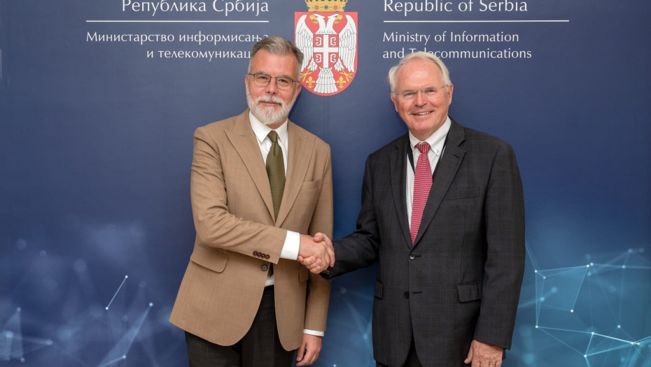 MINISTAR RISTIĆ SA AMBASADOROM SAD: Veoma uspešna saradnja