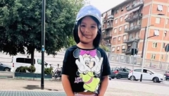 ''SILAZI NIZ STEPENICE, MUŠKARCI JE PRATE'': Osvanuo novi video iz hotela koji baca svetlo na slučaj nestale devojčice Mije!