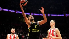 PARTIZAN I ZVEZDA U KLINČU Večiti krenuli po potpis krilnog centra