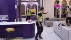 POLILA GA VRELOM KAFOM, OBEZBEĐENJE HITNO POLETELO KA NJOJ! Vanredno stanje u Eliti, opšti karambol uoči finala!