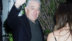 BIO OŽENJEN KAD JE SREO Svi su gledali u Roberta De Nira (80) i njegovu 35 godina mlađu ženu s kojom ima bebu