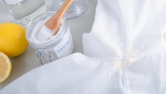 NIKAD LAKŠE DO BLISTAVO BELOG VEŠA: Trik sa aspirinom i praškom za pecivo čini čudo