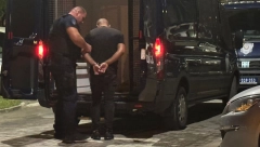 INTERVENCIJOM POLICIJE SPREČEN ORUŽANI SUKOB  Tužilašto o sukobu u Novom Sadu i hapšenju osumnjičenih
