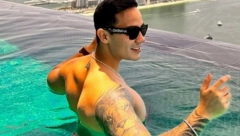 HIRURG OD MIRNOG DEČKA IZ KOMŠILUKA NAPRAVIO FRAJERČINU: Transformacija za nepoverovati, on je opasnost po ženska srca