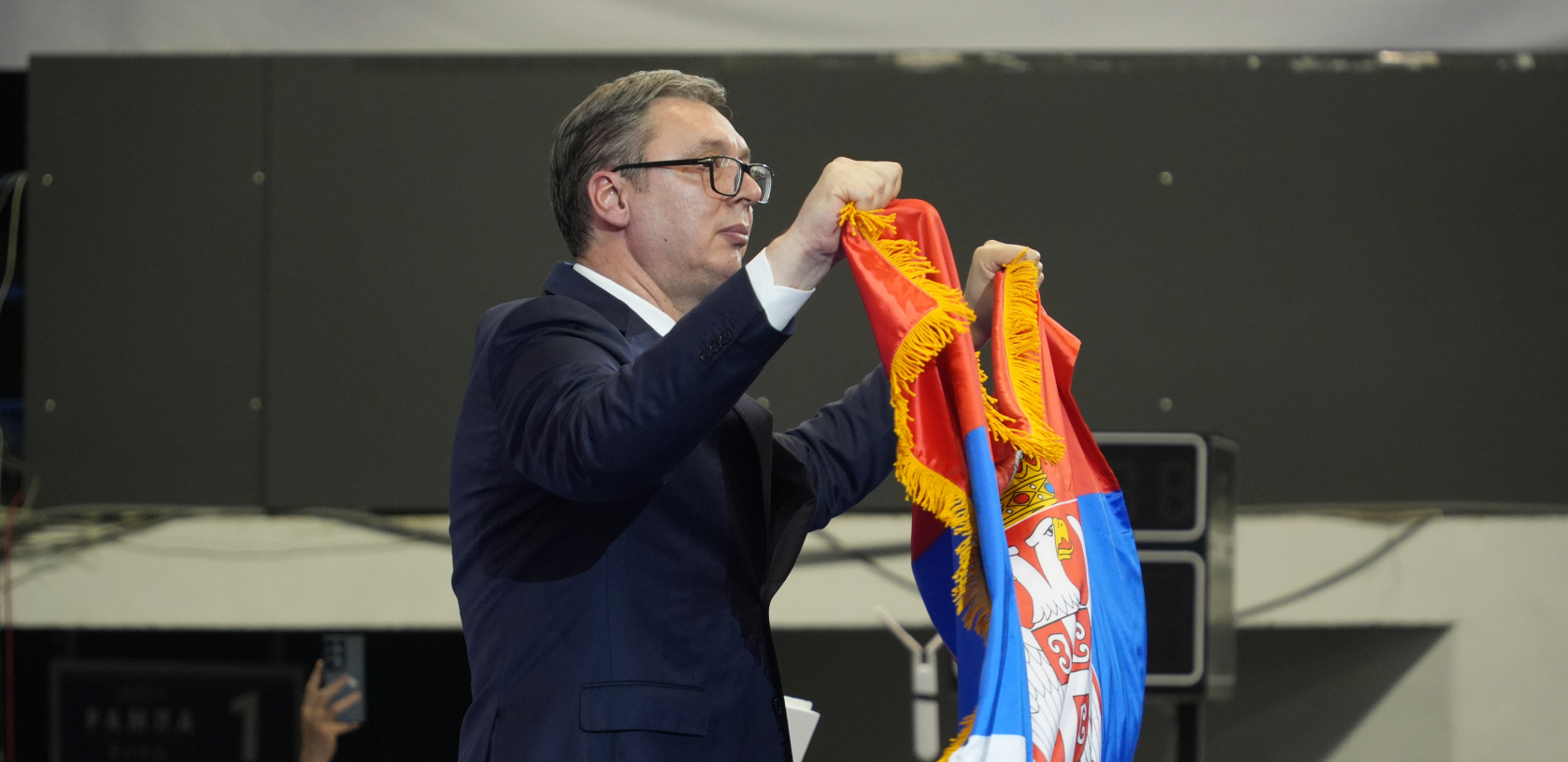 UZ VUČIĆA NACILJALI JOŠ PET META! Pogledajte ko je sve na udaru prljave kampanje mafije, zapadnih i regionalnih službi