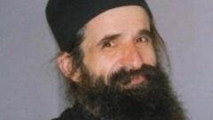 MUDŽAHEDINI SU IGRALI FUDBAL SA GLAVOM SRPSKOG MONAHA Nemački vojnici su mirno posmatrali kad je otet